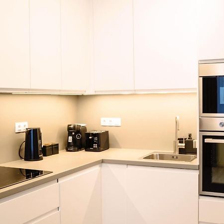 Tran Chien Apartment With Free Private Parking براغ المظهر الخارجي الصورة