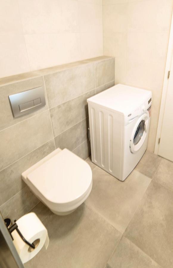 Tran Chien Apartment With Free Private Parking براغ المظهر الخارجي الصورة