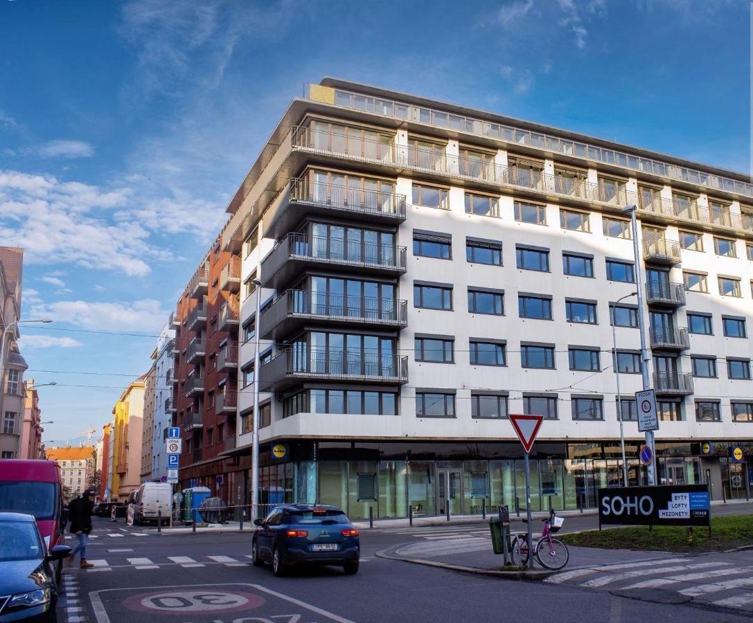 Tran Chien Apartment With Free Private Parking براغ المظهر الخارجي الصورة