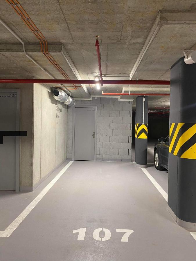 Tran Chien Apartment With Free Private Parking براغ المظهر الخارجي الصورة